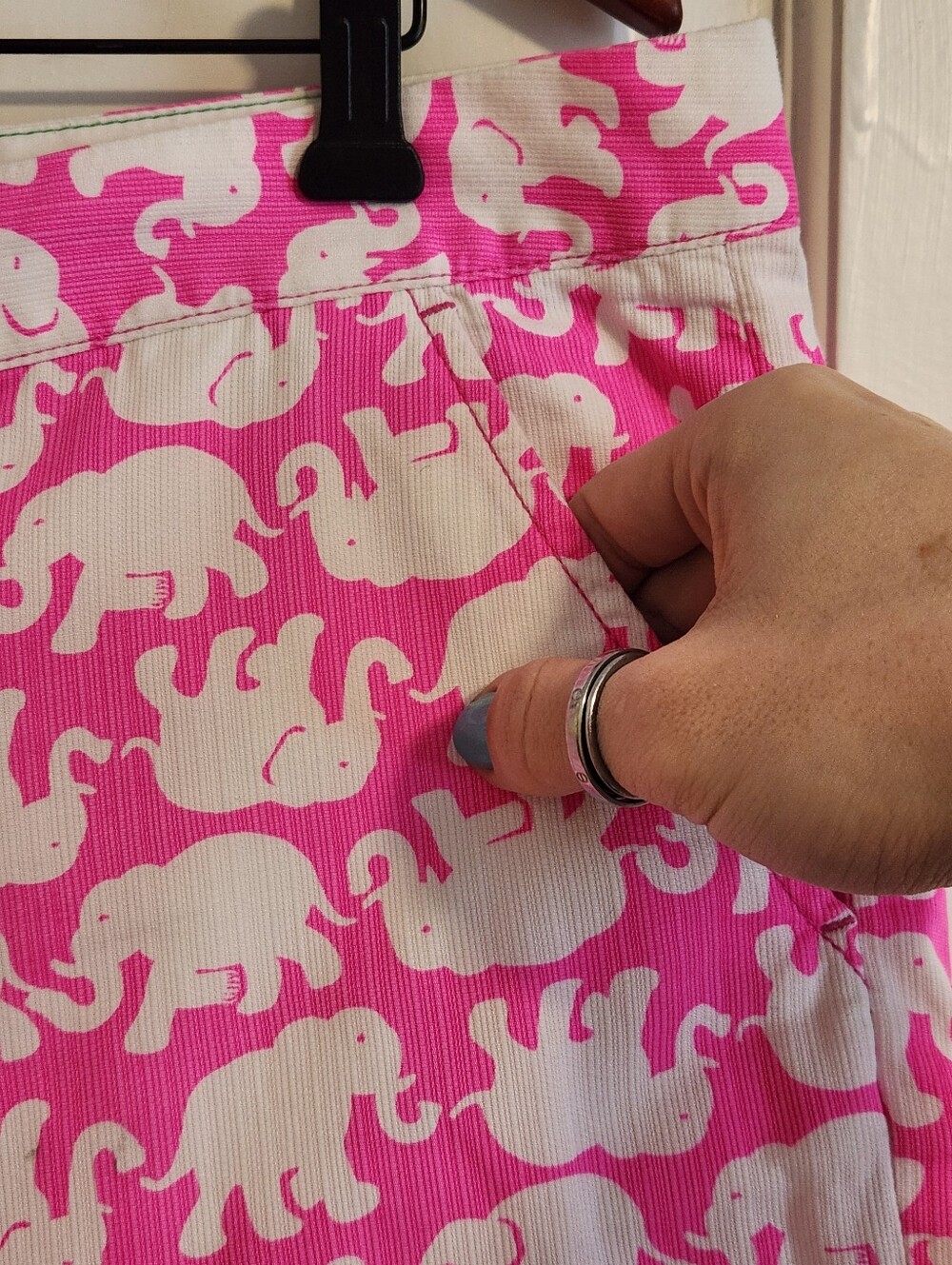🐘HTF Lilly Pulitzer🐘 - Buttercup Short - Picture 8 of 15